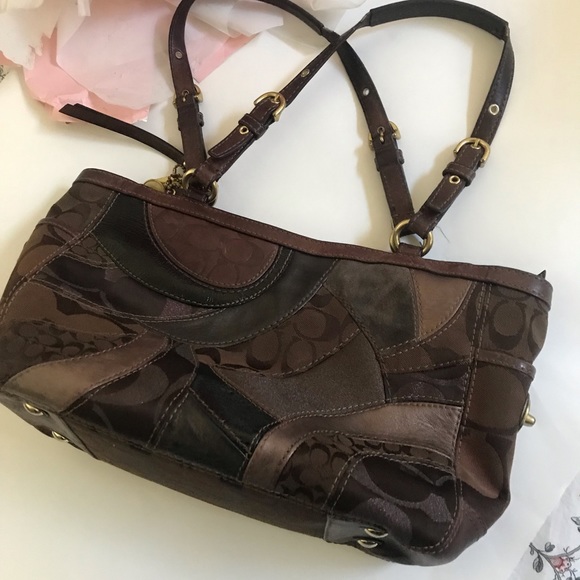 Coach purse - Picture 15 of 15